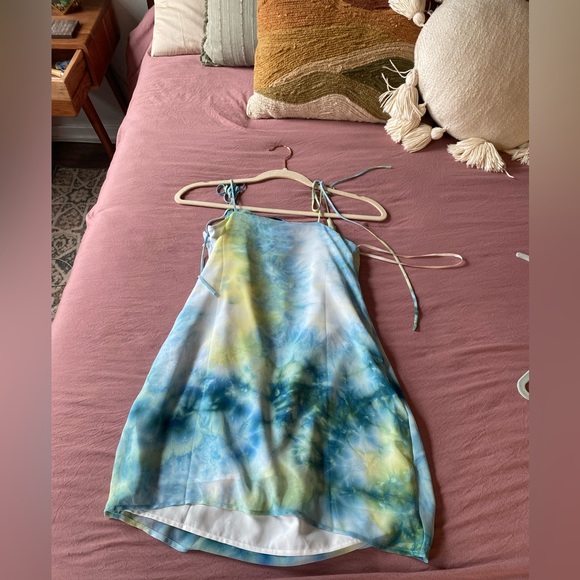 Multi-color blue cowl neck mini dress - Picture 5 of 6